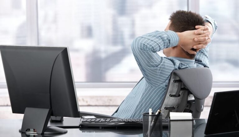 ‘Help! My supervisor has completely checked out’