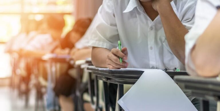 LPC pass rates tumble to 42% as SQE takes over