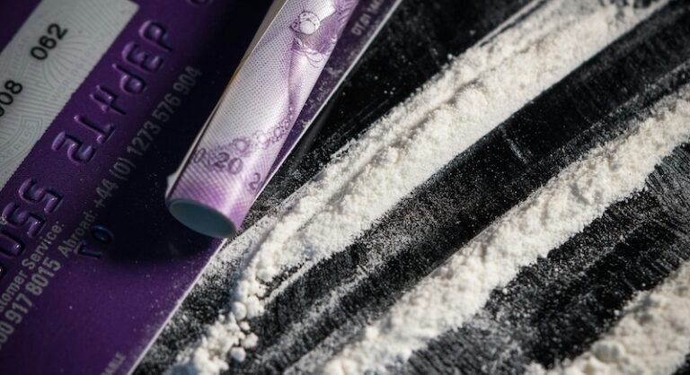 Ex–Magic Circle lawyer twice cautioned for cocaine has practice conditions lifted