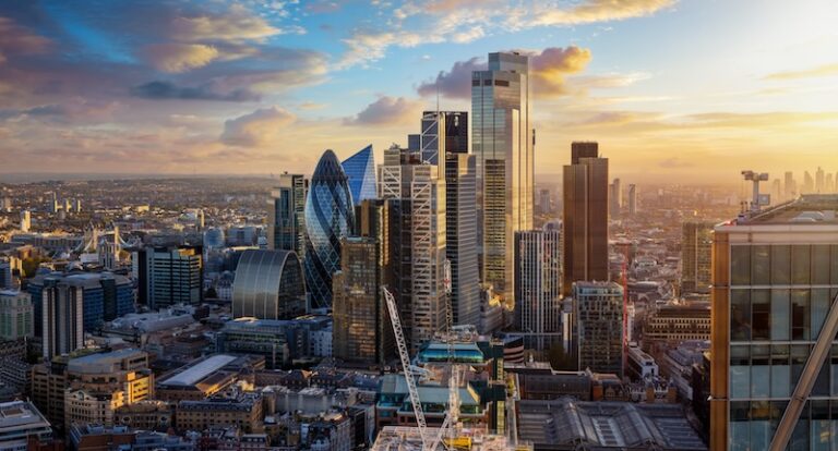 US firm Simpson Thacher to launch London training contract