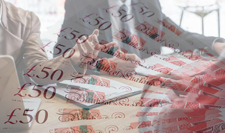 Ex-Linklaters and Akin lawyer charges students £300 for interview advice