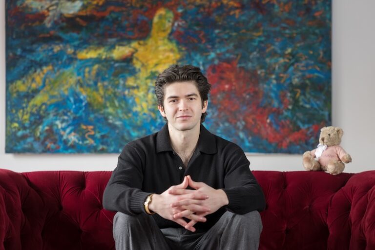 Former Magic Circle trainee who built and sold an AI business mid-training contract to deliver LegalEdCon 2026 keynote