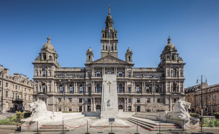 Supreme Court arrives in Glasgow