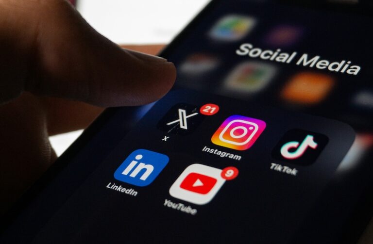 Solicitor avoids strike off over antisemitic social media posts