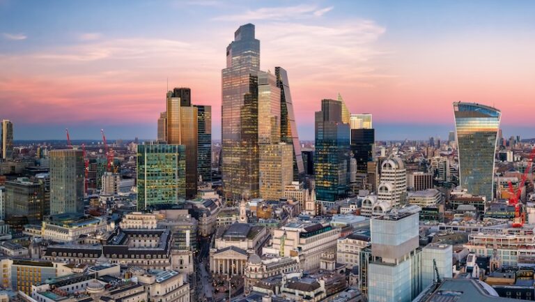 US giant Simpson Thacher launches London private equity training contract with £178k NQ salary