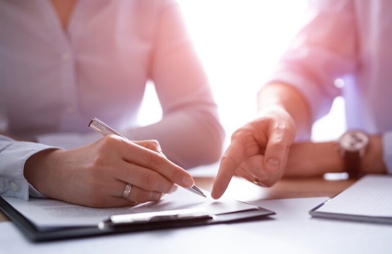 DWF paralegal rebuked after pasting witness signature onto statement