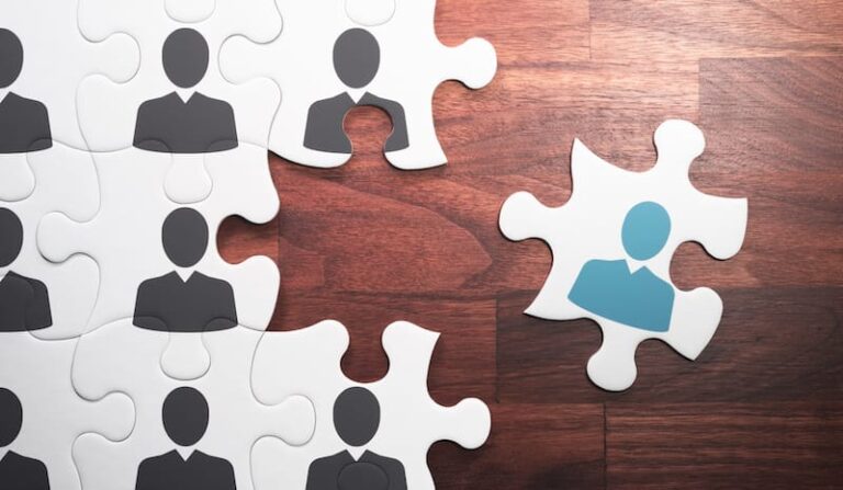 Hogan Lovells Cadwalader keeps 14 of 21 trainees in latest retention round
